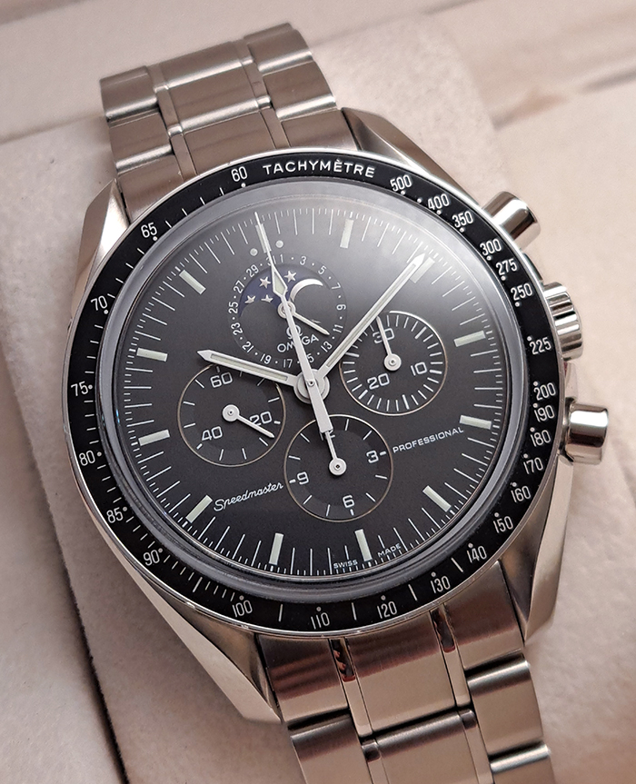 Omega Speedmaster Professional Moonwatch Moonphase Chronograph Wristwatch Ref. 3576.50